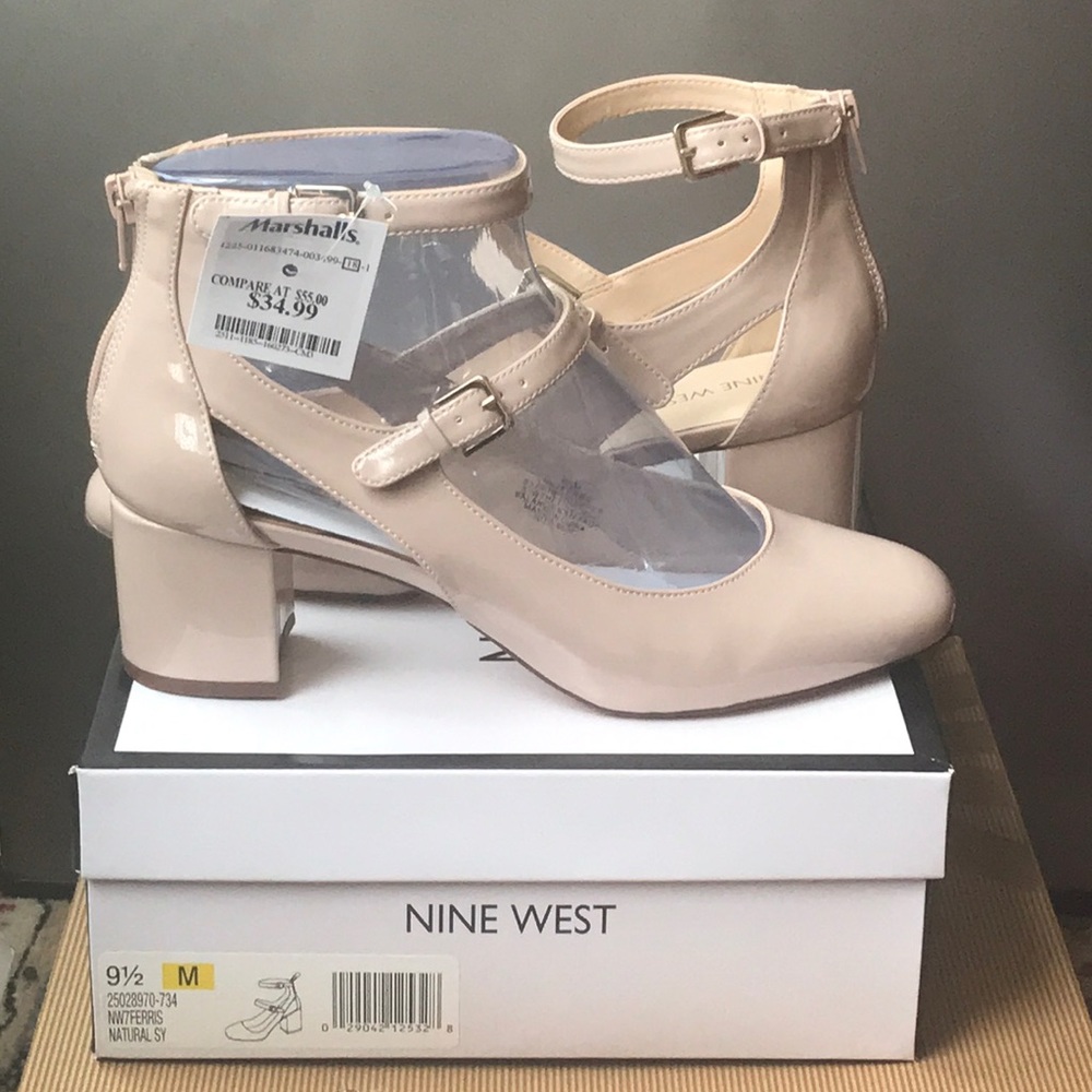 Nine West Nude Color Patent Leather Dress Shoes